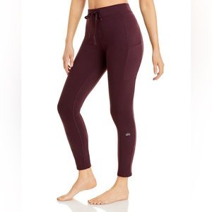 Alo check point legging size small NWOT